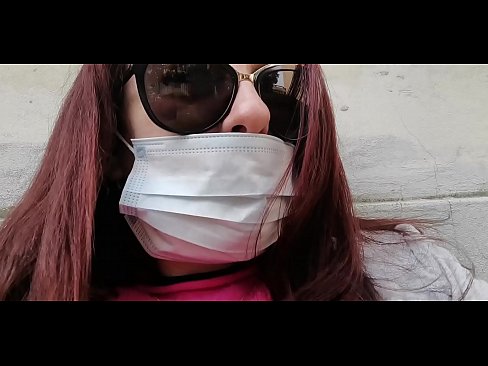 ❤️ Nicoletta o iphetetsa ho moahelani oa hae le pees ka karacheng ea hae (Special Covid19 Italy Quarantine) ❤ ❌❤